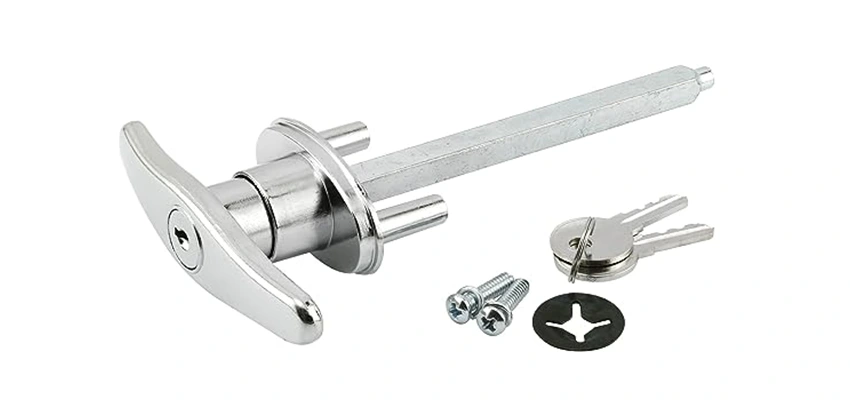 Old Style Garage Door Locks Replacements in Lucas Valley-Marinwood, California